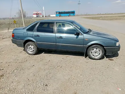 Volkswagen Passat 1990 года за 800 000 тг. в Караганда