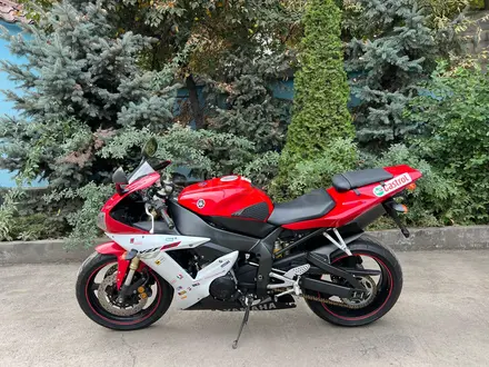 Yamaha  YZF-R1 2002 года за 2 400 000 тг. в Актау – фото 2