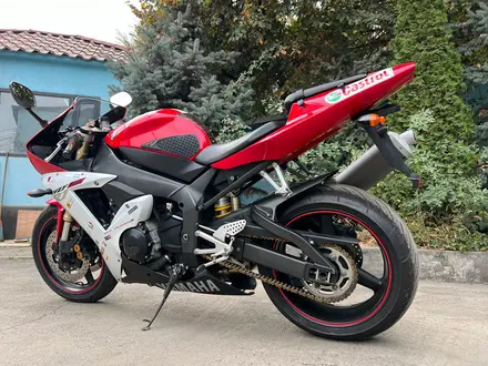 Yamaha  YZF-R1 2002 года за 2 400 000 тг. в Актау