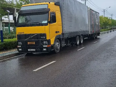 Volvo  FH 1999 года за 18 500 000 тг. в Алматы