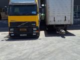 Volvo  FH 1999 года за 18 500 000 тг. в Алматы – фото 2