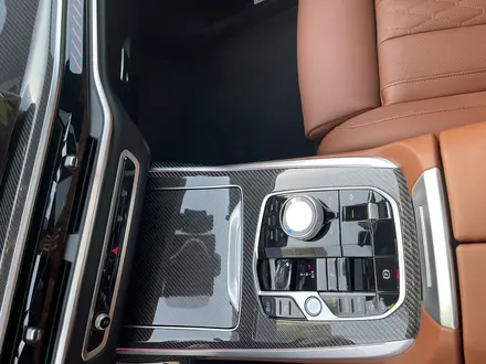 BMW X7 2023 года за 85 000 000 тг. в Алматы – фото 15