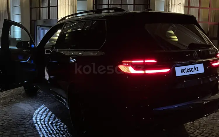 BMW X7 2023 года за 85 000 000 тг. в Алматы