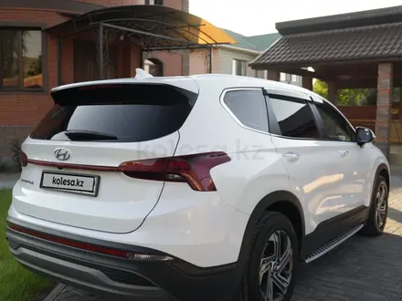 Hyundai Santa Fe 2020 года за 16 300 000 тг. в Алматы – фото 3