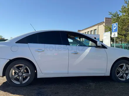 Chevrolet Cruze 2013 года за 5 400 000 тг. в Аулиеколь – фото 4