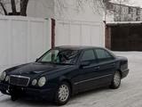 Mercedes-Benz E 230 1996 года за 2 000 000 тг. в Жезказган – фото 3