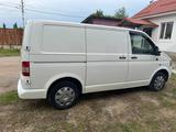 Volkswagen Transporter 2010 годаүшін8 800 000 тг. в Алматы – фото 4