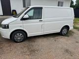 Volkswagen Transporter 2010 годаүшін8 800 000 тг. в Алматы – фото 2