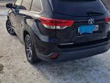 Toyota Highlander 2018 годаүшін13 300 000 тг. в Атырау – фото 2