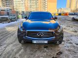 Infiniti QX70 2015 года за 10 000 000 тг. в Астана