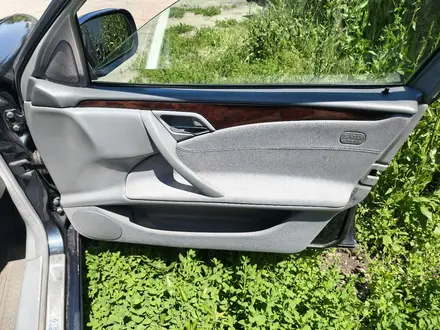 Mercedes-Benz E 320 2000 года за 3 600 000 тг. в Алматы – фото 13