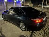 Toyota Camry 2015 года за 8 500 000 тг. в Атырау – фото 5