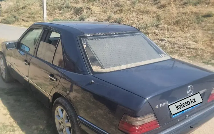 Mercedes-Benz E 220 1994 годаүшін1 800 000 тг. в Шымкент