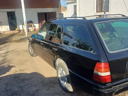 Mercedes-Benz E 230 1992 года за 1 300 000 тг. в Тараз – фото 3