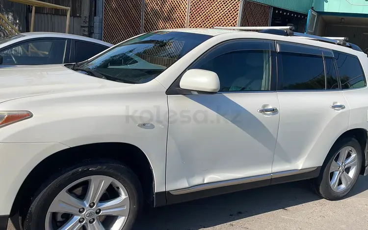 Toyota Highlander 2011 годаүшін13 800 000 тг. в Алматы