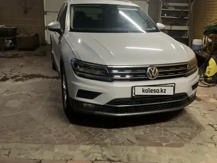 Volkswagen Tiguan 2019 года за 14 000 000 тг. в Алматы – фото 2