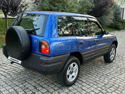 Toyota RAV4 1997 года за 4 200 000 тг. в Алматы – фото 5