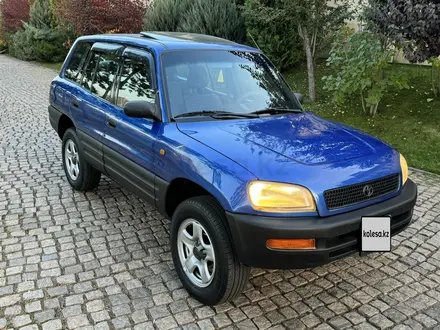 Toyota RAV4 1997 года за 4 200 000 тг. в Алматы – фото 9