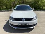 Volkswagen Jetta 2013 года за 5 000 000 тг. в Актобе – фото 2