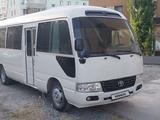 Toyota  Coaster 2001 года за 6 000 000 тг. в Шымкент