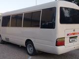 Toyota  Coaster 2001 года за 6 000 000 тг. в Шымкент – фото 3