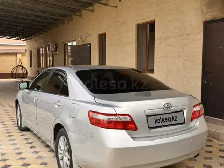 Toyota Camry 2011 года за 7 700 000 тг. в Тараз – фото 2