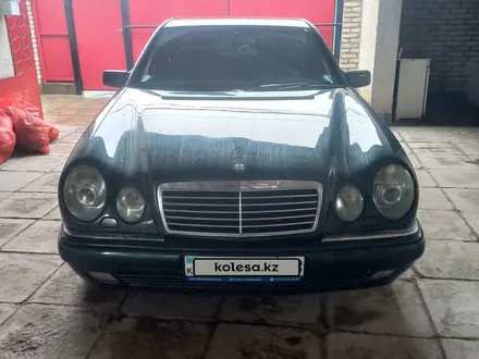 Mercedes-Benz E 320 1998 года за 3 500 000 тг. в Шу