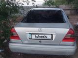 Mercedes-Benz C 200 1996 года за 1 300 000 тг. в Актобе – фото 3