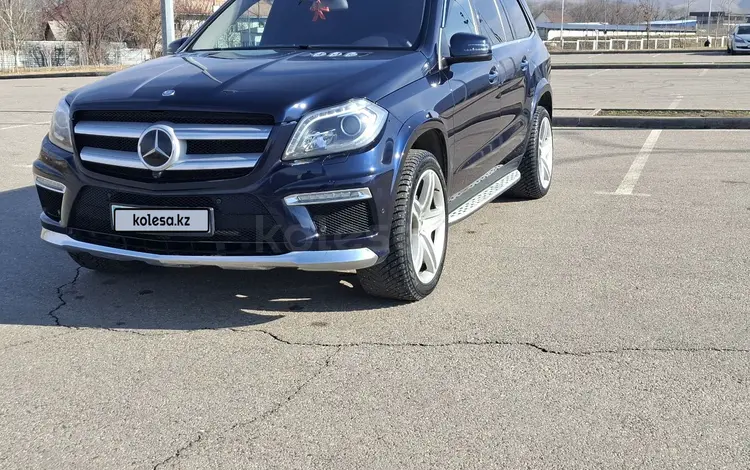 Mercedes-Benz GL 400 2015 года за 24 000 000 тг. в Алматы