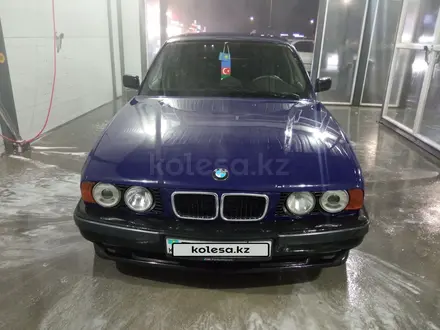 BMW 520 1991 года за 1 600 000 тг. в Алматы – фото 4