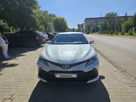 Toyota Camry 2021 года за 15 000 000 тг. в Уральск