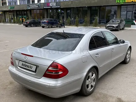 Mercedes-Benz E 320 2002 года за 5 000 000 тг. в Караганда – фото 11