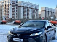 Toyota Camry 2019 года за 14 200 000 тг. в Астана