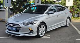 Hyundai Elantra 2018 года за 7 590 000 тг. в Павлодар