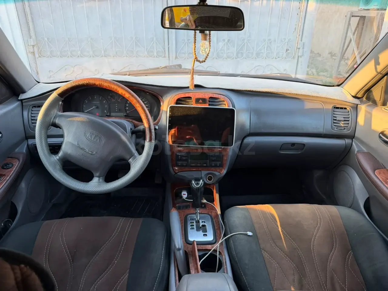 Kia Magentis, 2001