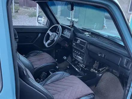 ВАЗ (Lada) Lada 2121 2000 года за 1 700 000 тг. в Алматы – фото 18