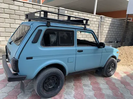 ВАЗ (Lada) Lada 2121 2000 года за 1 700 000 тг. в Алматы – фото 25