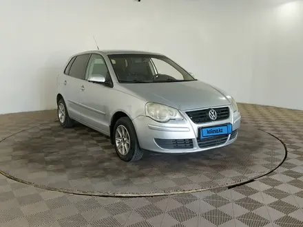 Volkswagen Polo 2008 года за 1 800 000 тг. в Шымкент – фото 2