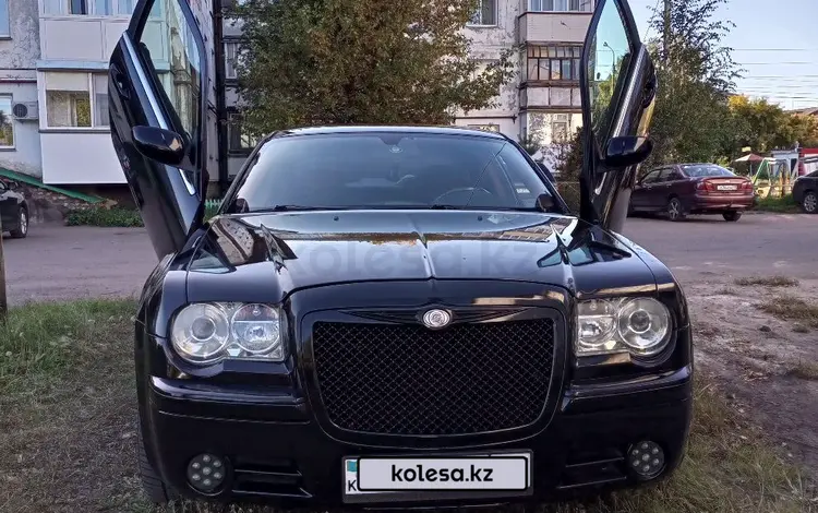 Chrysler 300C 2006 годаfor5 500 000 тг. в Петропавловск