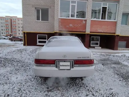 Toyota Crown Majesta 1995 года за 2 800 000 тг. в Актобе – фото 2