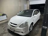 Toyota Caldina 2004 года за 2 700 000 тг. в Усть-Каменогорск