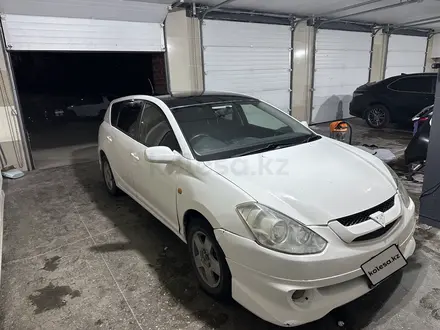 Toyota Caldina 2004 года за 2 700 000 тг. в Усть-Каменогорск – фото 2