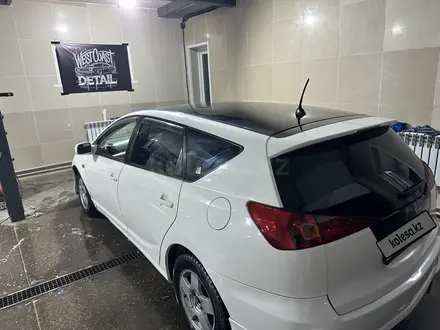 Toyota Caldina 2004 года за 2 700 000 тг. в Усть-Каменогорск – фото 4