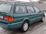 Volkswagen Passat 1995 годаfor2 500 000 тг. в Алматы – фото 3