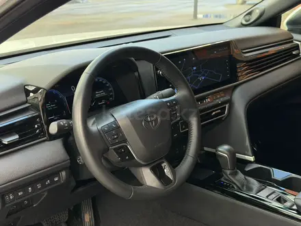 Toyota Camry 2025 года за 22 300 000 тг. в Астана – фото 10