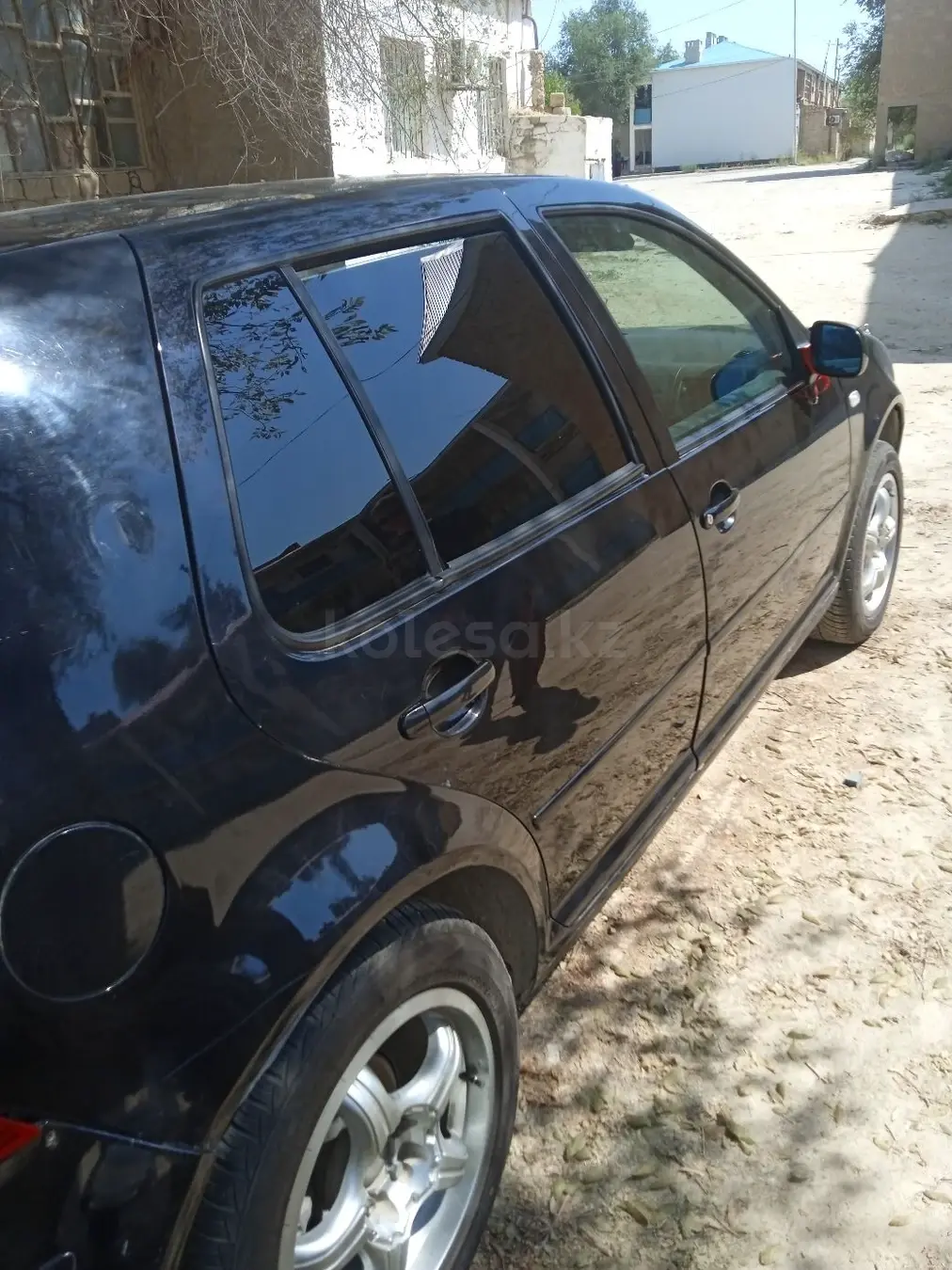 Volkswagen Golf, 2000