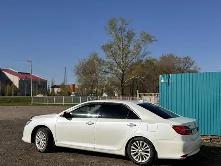 Toyota Camry 2015 года за 11 000 000 тг. в Уральск – фото 12