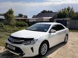 Toyota Camry 2015 года за 10 600 000 тг. в Уральск