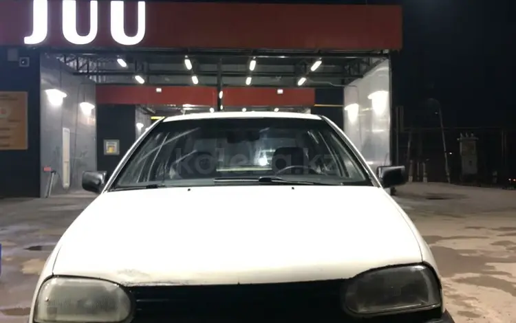 Volkswagen Golf 1993 года за 900 000 тг. в Есик