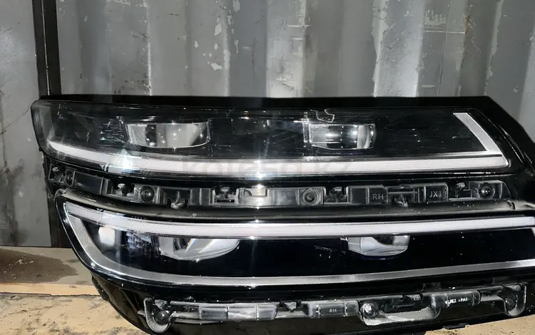 Фары и задний стоп (фонарь) оригинал за 350 000 тг. в Алматы
